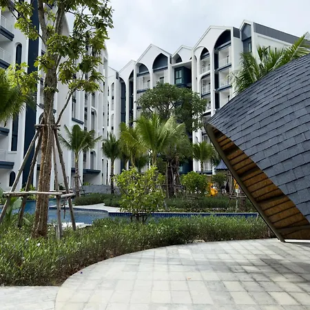 Title Halo By Eie Assia Apartment Nai Yang Exterior photo